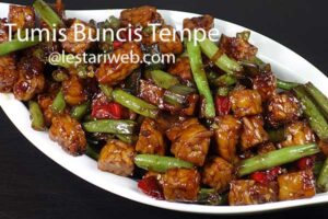 Fried Tempeh with Green Beans
