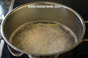 boiling rice