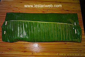folding banana leaf 3