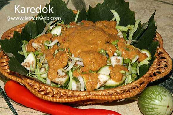 Sundanese Salad